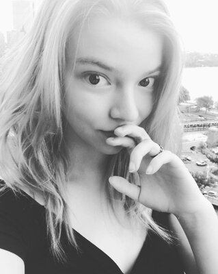 Miniatura: Anya Taylor-Joy, 24-letnia aktorka z...
