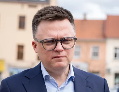 Miniatura: Działacz zmieszany z błotem na wiecu...