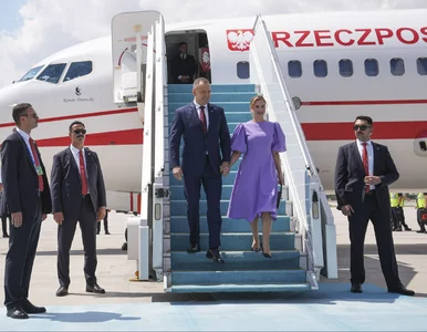 Miniatura: Nawrocki i Zełenski niemal ramię w ramię....