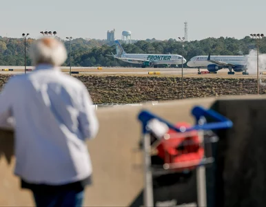 Miniatura: Tysiące lotów może być odwołanych....