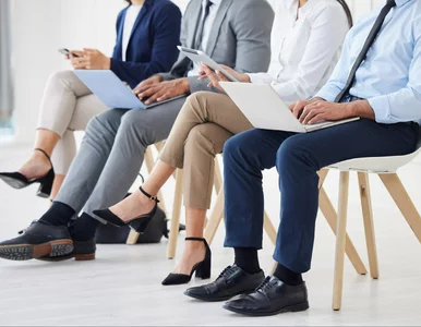 Miniatura: AI stworzy więcej miejsc pracy niż...