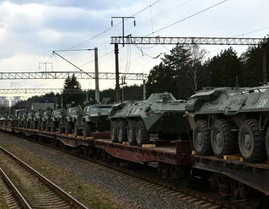 Miniatura: Białoruś przerzuci wojska koleją na dużą...