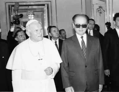 Miniatura: Jan Paweł II rozmawiał z Jaruzelskim....