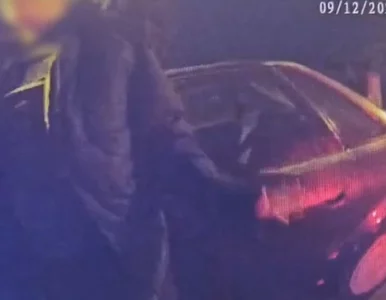 Miniatura: Ukradł matce auto, uciekał przed policją....