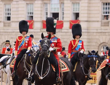 Miniatura: Historyczna parada króla Karola III....