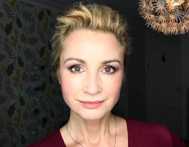 Miniatura: Joanna Brodzik dla „Wprost”: Elementy...