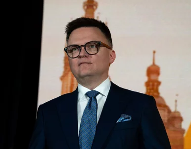 Miniatura: Polityczny powrót Hołowni kosztem...