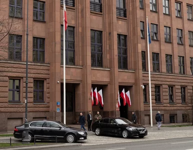 Miniatura: Rosyjski pocisk trafił w ambasadę Polski....