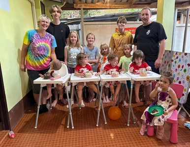 Miniatura: Polka nadała to w paczce do Tajlandii....