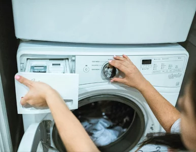 Miniatura: Wlej to do pralki raz w miesiącu....