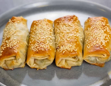 Miniatura: Ciasto filo zwijam z tym farszem. Po 15...