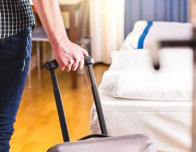 Miniatura: Wysokie kary i „strefy bez Airbnb”? Rząd...