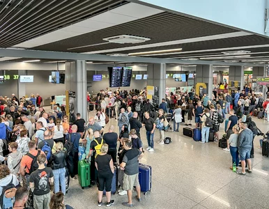 Miniatura: Seria błędów na polskich lotniskach....