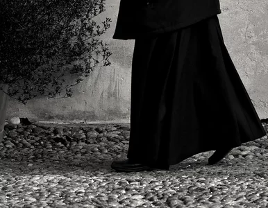 Miniatura: Fikcyjne darowizny na 20 mln zł. Ksiądz...