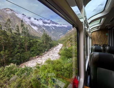 Miniatura: Pociągami dookoła świata. Biuro podróży...