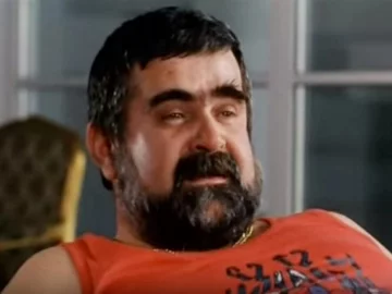 Postać ze zdjęcia to: