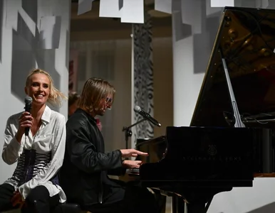 Miniatura: Możdżer, Bańka i Poświatowska  w Archicom...