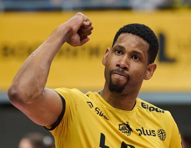 Miniatura: Głośne ruchy mistrzów Polski. Kibice...