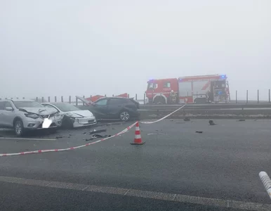 Miniatura: Karambol na A4. Auta wjeżdżały w siebie...