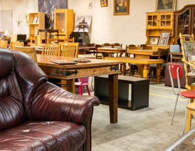 Miniatura: Meblowy gigant ogłosił zwolnienia. Obejmą...