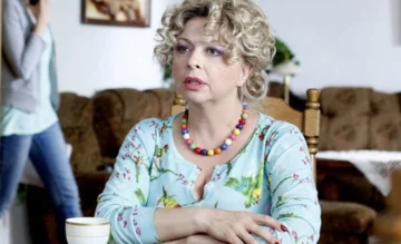 Ta postać nazywa się: