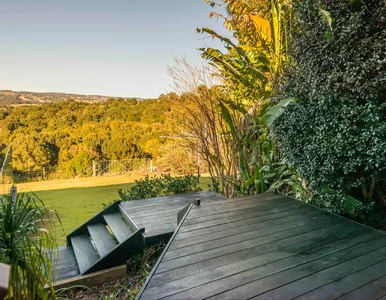 Miniatura: To drewno nie boi się deszczu, mrozu,...