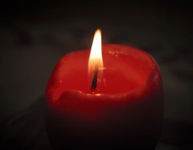 Miniatura: Tom Jones nie żyje. Jego spektakl był...