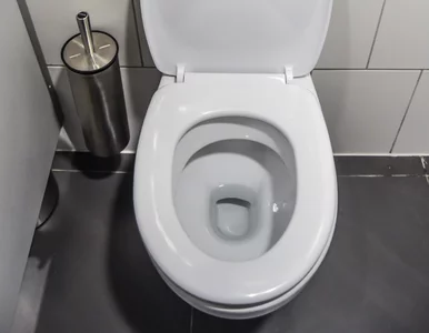 Miniatura: Soda i ocet to za mało, żeby wyczyścić...