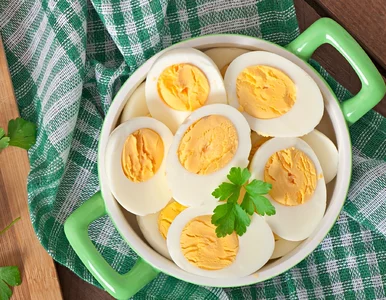 Miniatura: Ile można przechowywać jajka ugotowane na...