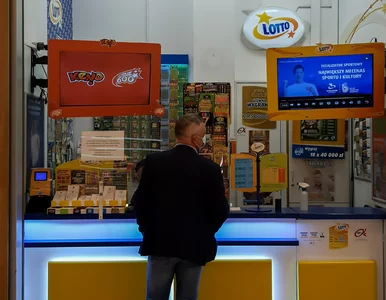 Miniatura: Ależ pech! Blisko 200 osób o krok od...