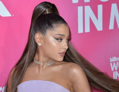 Miniatura: Ariana Grande chciała poprawić tatuaż z...