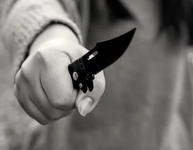 Miniatura: Wstrząsający incydent w pociągu. Młoda...