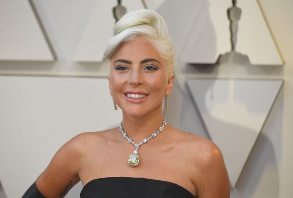 Miniatura: Lady Gaga na gali Oscarów. Na jej szyi...