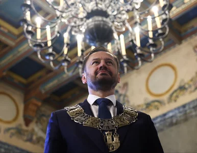 Miniatura: Polityczna wojna w Krakowie. „Referendum...