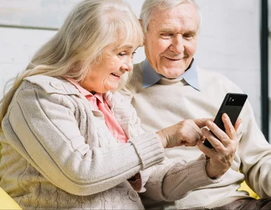 Miniatura: Ponad 1,6 mld zł z ZUS przed weekendem....