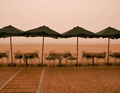 Miniatura: Potężna chmura dotarła nad wyspy. Wydano...