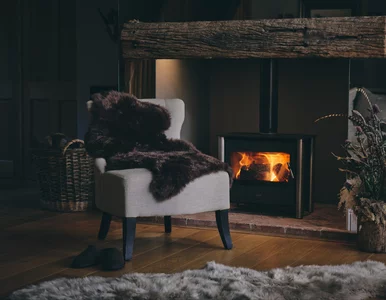 Miniatura: Zamiast czerni i nudnej szarości. Ciemny...