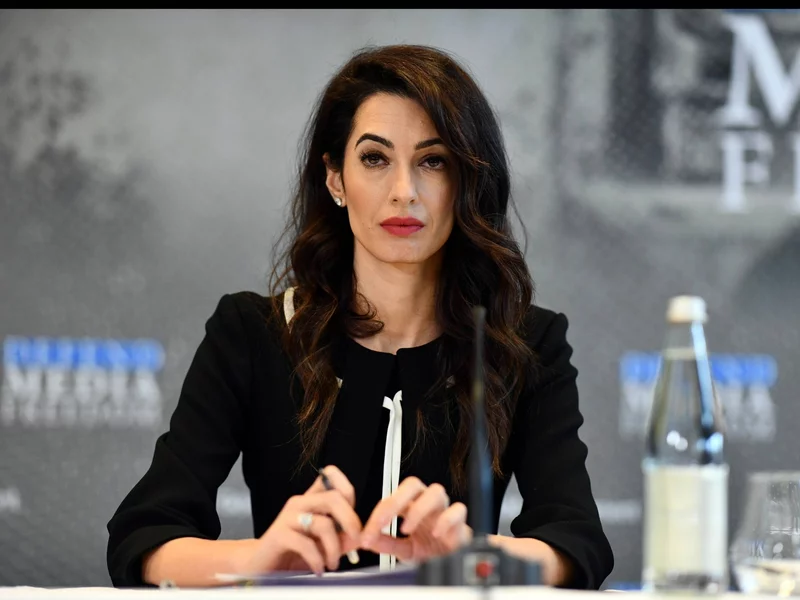 Amal Clooney z wizytą w Polsce. Bez słynnego męża?