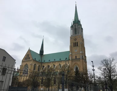 Miniatura: W czwartki komunia będzie udzielana...