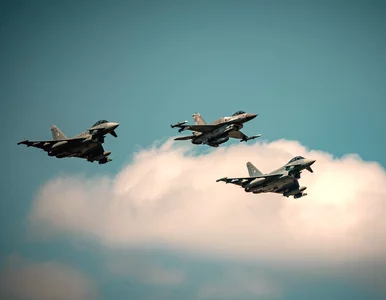 Miniatura: Polska poderwała myśliwce. Alerty RCB w...
