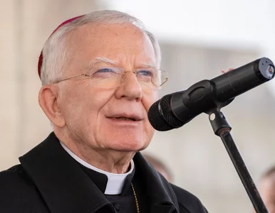 Miniatura: Abp Jędraszewski jedną nogą na emeryturze....