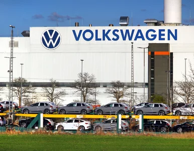 Miniatura: Volkswagen szykuje historyczne cięcia....