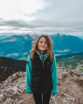 Miniatura: Karolina Małysz, 24-letnia córka Adama...