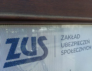 Miniatura: ZUS już zmienia śmieciówki w etaty. I to...