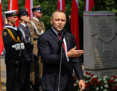 Miniatura: Nawrocki oddał hołd powstańcom. Zaczął od...