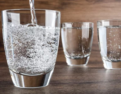 Miniatura: Pijesz wodę gazowaną? Zobacz, jak działa...