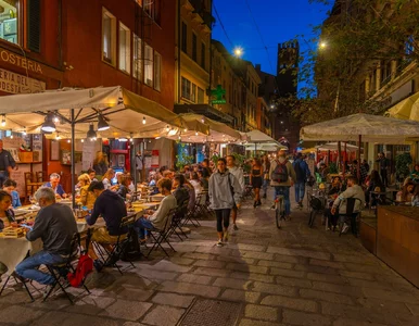 Miniatura: Turyści „zjadają” włoskie miasto....