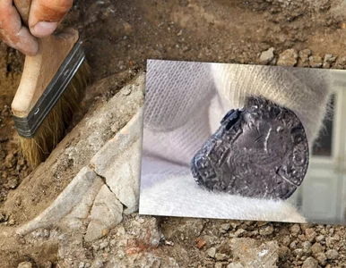 Miniatura: Poszukiwacze metali trafili na coś...