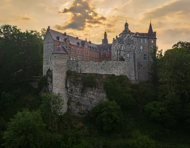 Miniatura: To tutaj znajduje się zamek z programu...