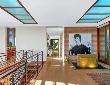 Miniatura: Zac Efron sprzedaje swój dom w Los...